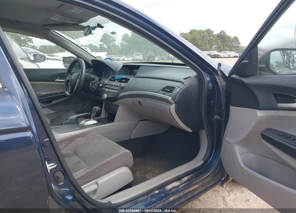 2012 HONDA ACCORD 2.4 LX-P VIN: 1HGCP2F4XCA147926