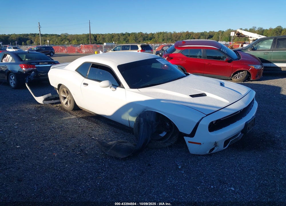 2018 DODGE CHALLENGER SXT VIN: 2C3CDZAG8JH236480