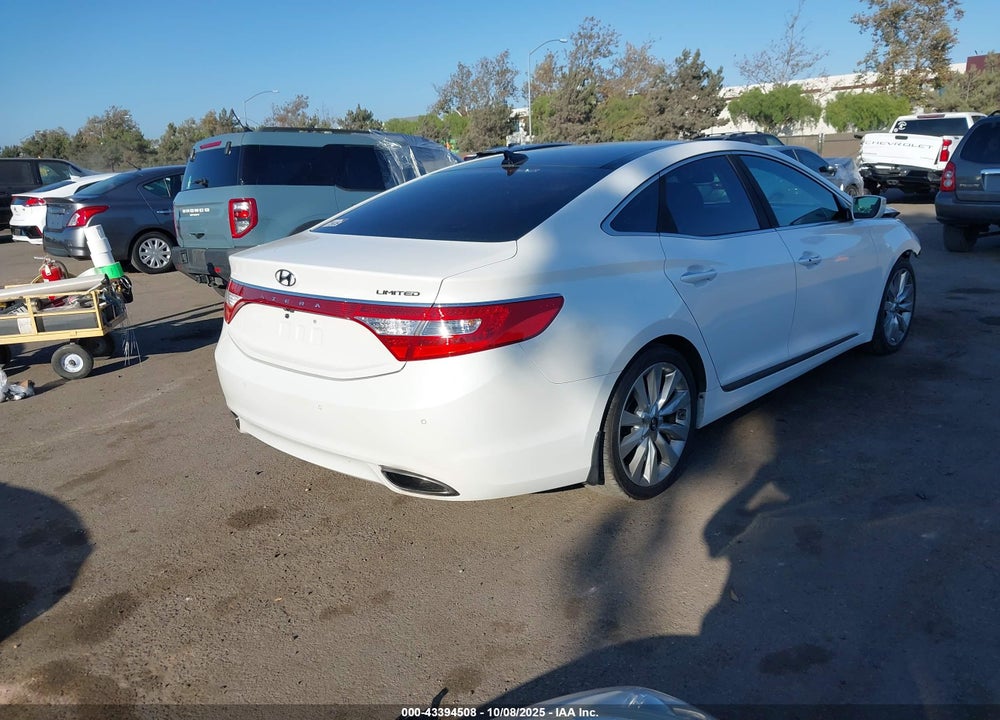 2014 HYUNDAI AZERA VIN: KMHFH4JG4EA420105