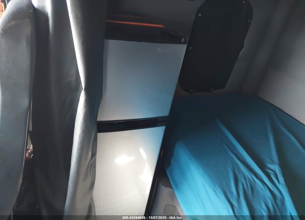 2019 FREIGHTLINER NEW CASCADIA 126 VIN: 3AKJHHDR0KSHU6227