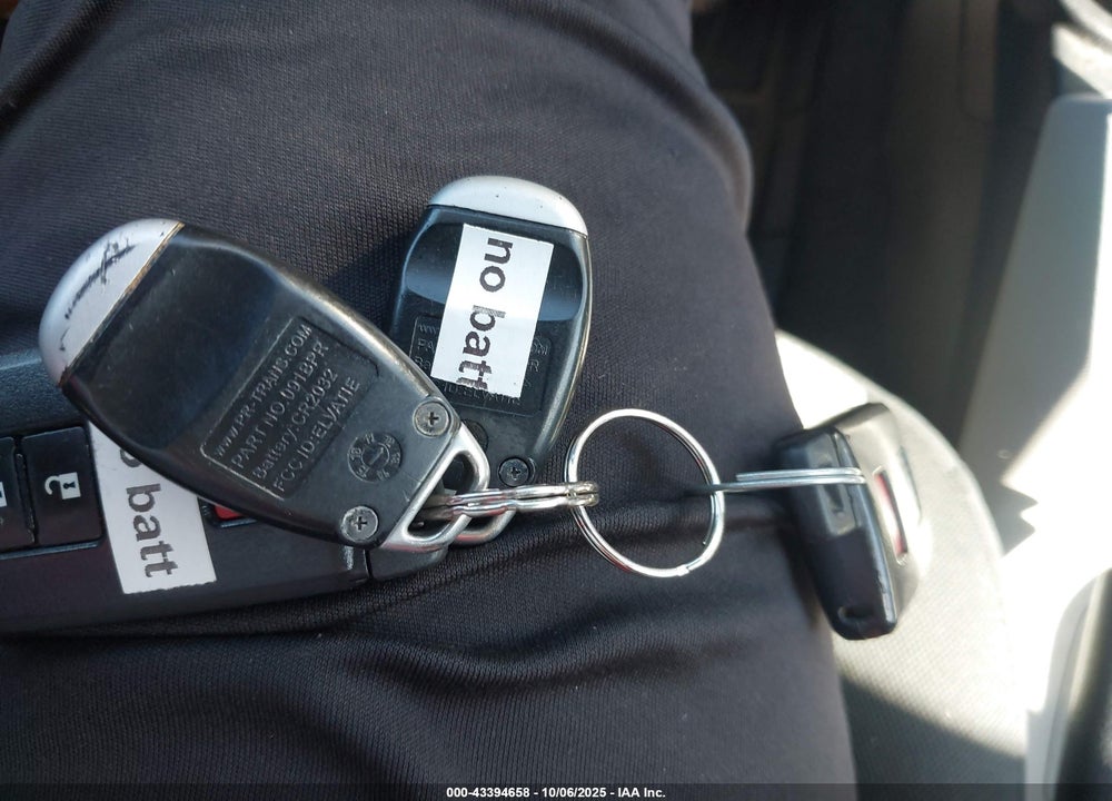 2012 TOYOTA PRIUS C VIN: JTDKDTB37C1519504