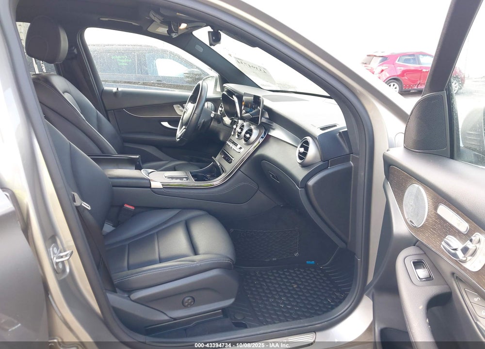 2020 MERCEDES-BENZ GLC 300 VIN: WDC0G8DBXLF727096