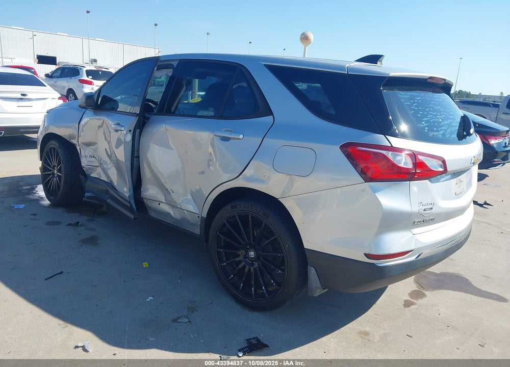 2018 CHEVROLET EQUINOX LS VIN: 2GNAXHEV6J6136362