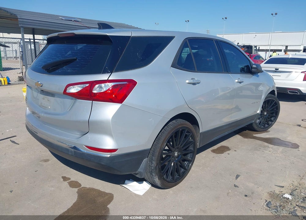 2018 CHEVROLET EQUINOX LS VIN: 2GNAXHEV6J6136362