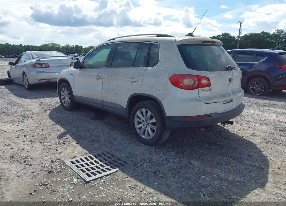 2009 VOLKSWAGEN TIGUAN SE VIN: WVGAV75N59W526987