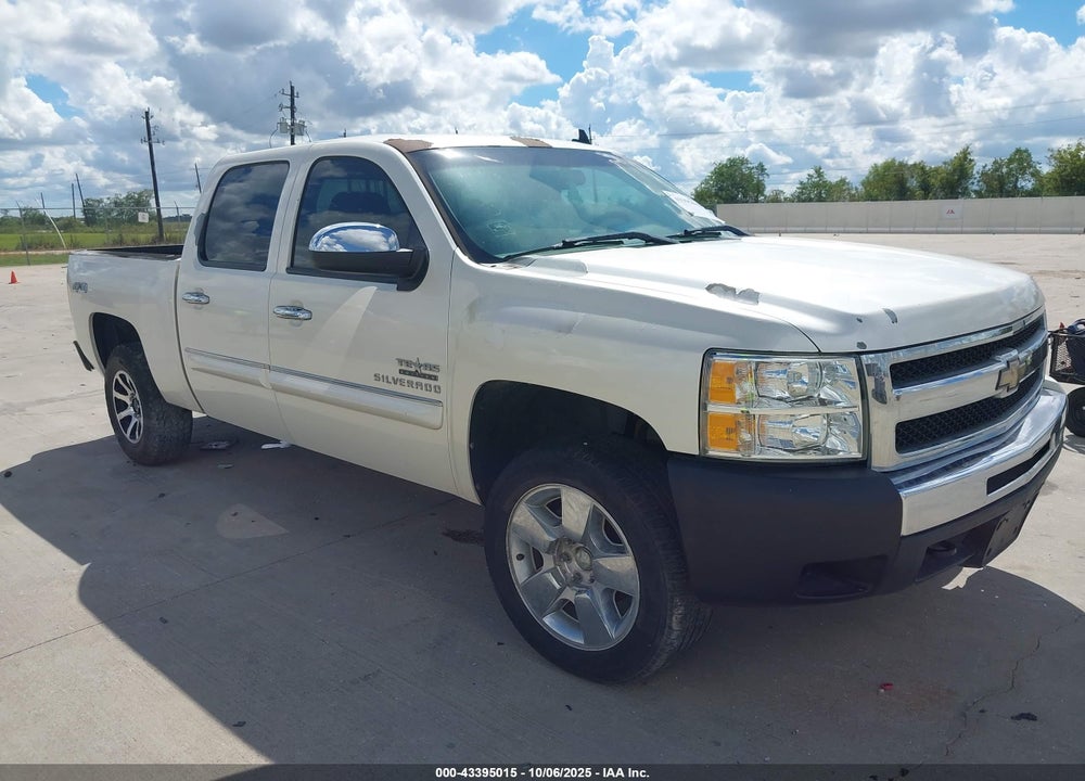 2011 CHEVROLET SILVERADO 1500 LT VIN: 3GCPKSE33BG259362