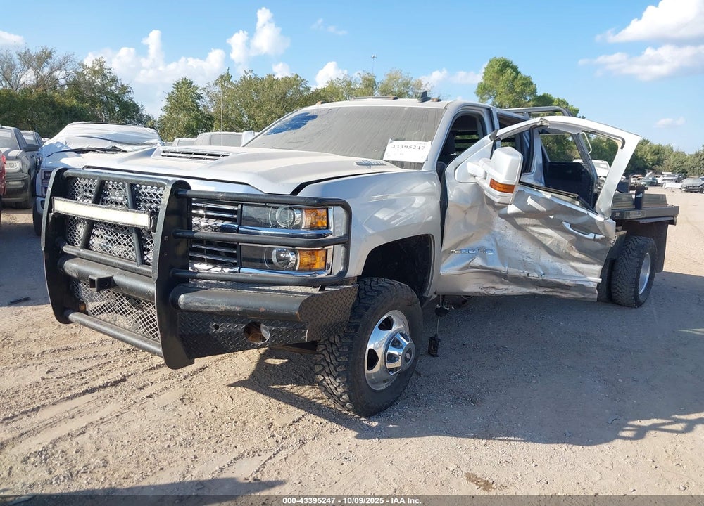 2018 CHEVROLET SILVERADO 3500HD LT VIN: 1GC4KZCY4JF184245
