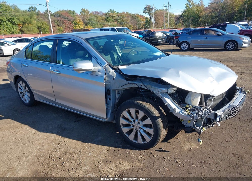 2014 HONDA ACCORD VIN: 1HGCR2F85EA134405
