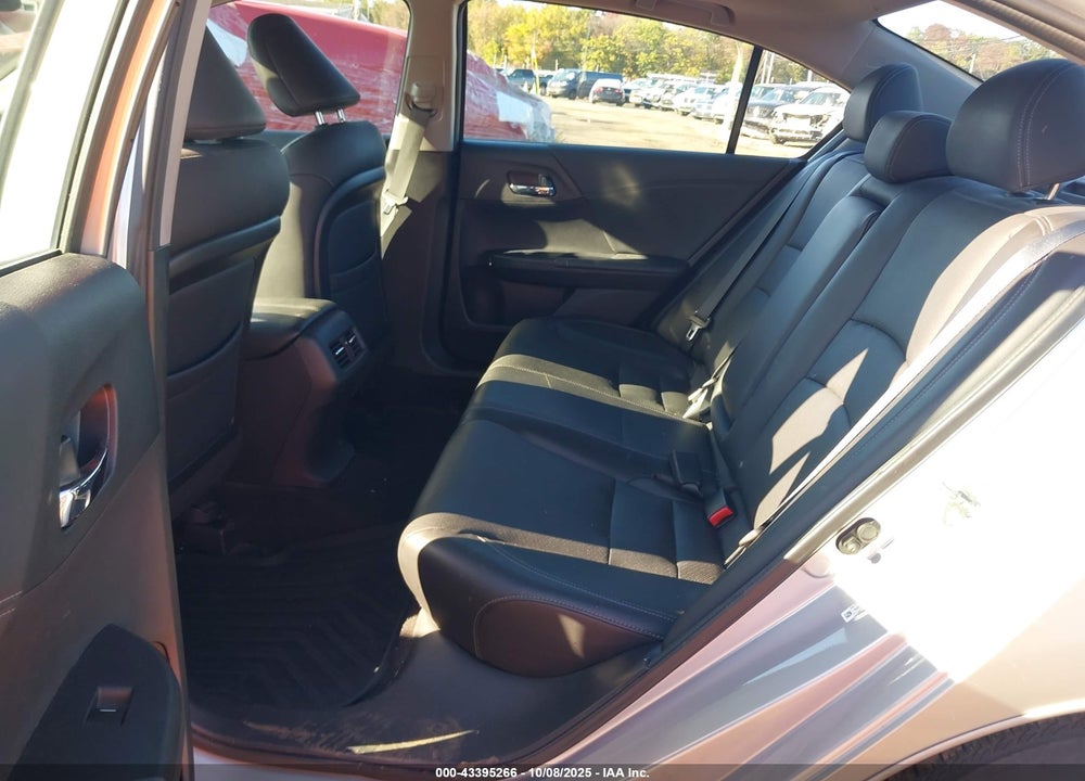 2014 HONDA ACCORD VIN: 1HGCR2F85EA134405
