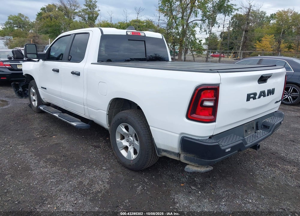 2025 RAM 1500 TRADESMAN 4X4 6'4 BOX VIN: 1C6RRFCG1SN557487