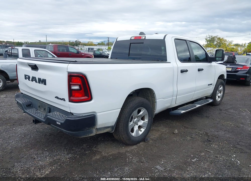 2025 RAM 1500 TRADESMAN 4X4 6'4 BOX VIN: 1C6RRFCG1SN557487