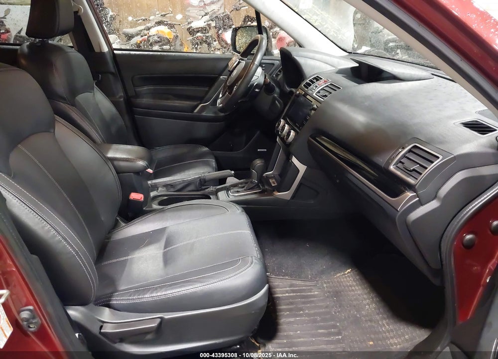 2017 SUBARU FORESTER VIN: JF2SJGTCXHH589495