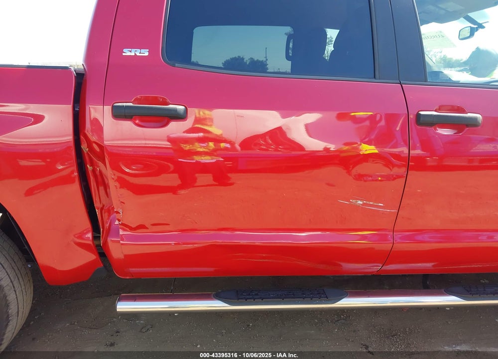 2017 TOYOTA TUNDRA SR5 4.6L V8 VIN: 5TFEM5F12HX121428