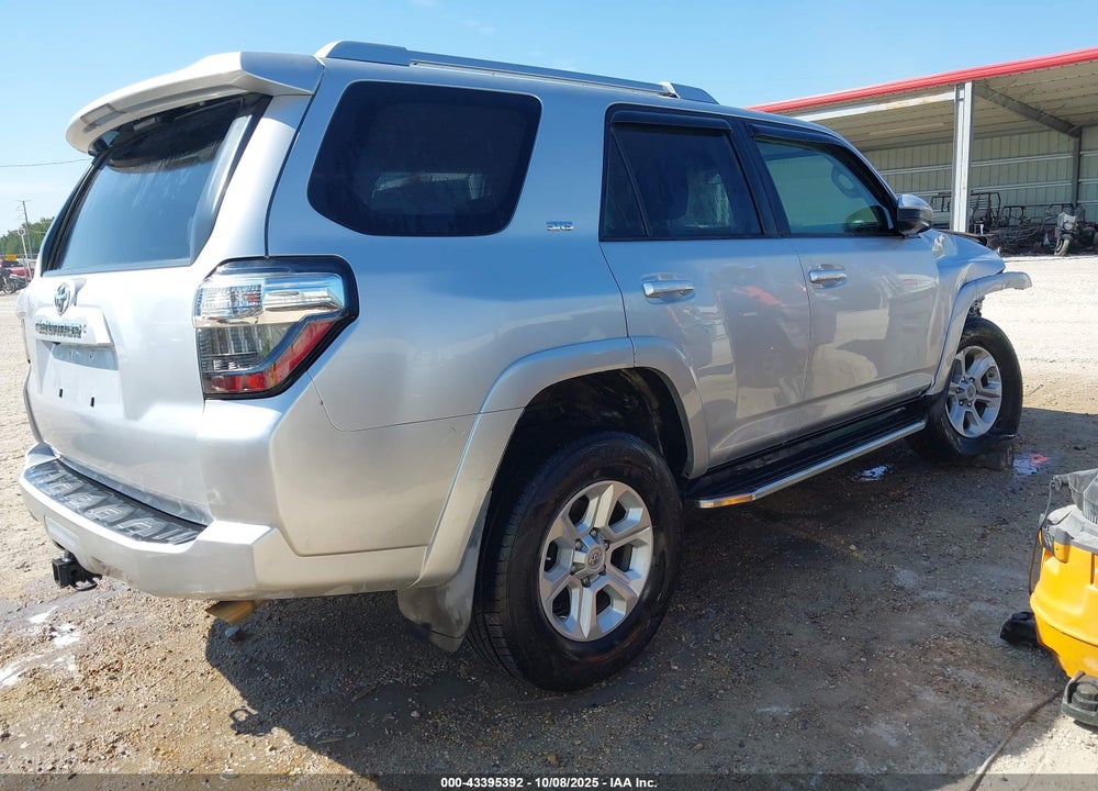 2018 TOYOTA 4RUNNER SR5 VIN: JTEZU5JR8J5188613