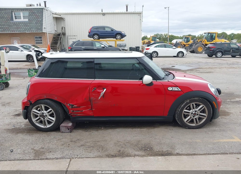 2012 MINI COOPER VIN: WMWSV3C53CTY18194