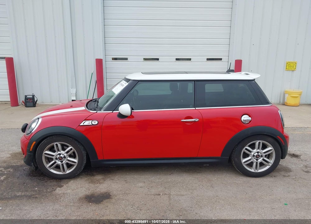 2012 MINI COOPER VIN: WMWSV3C53CTY18194