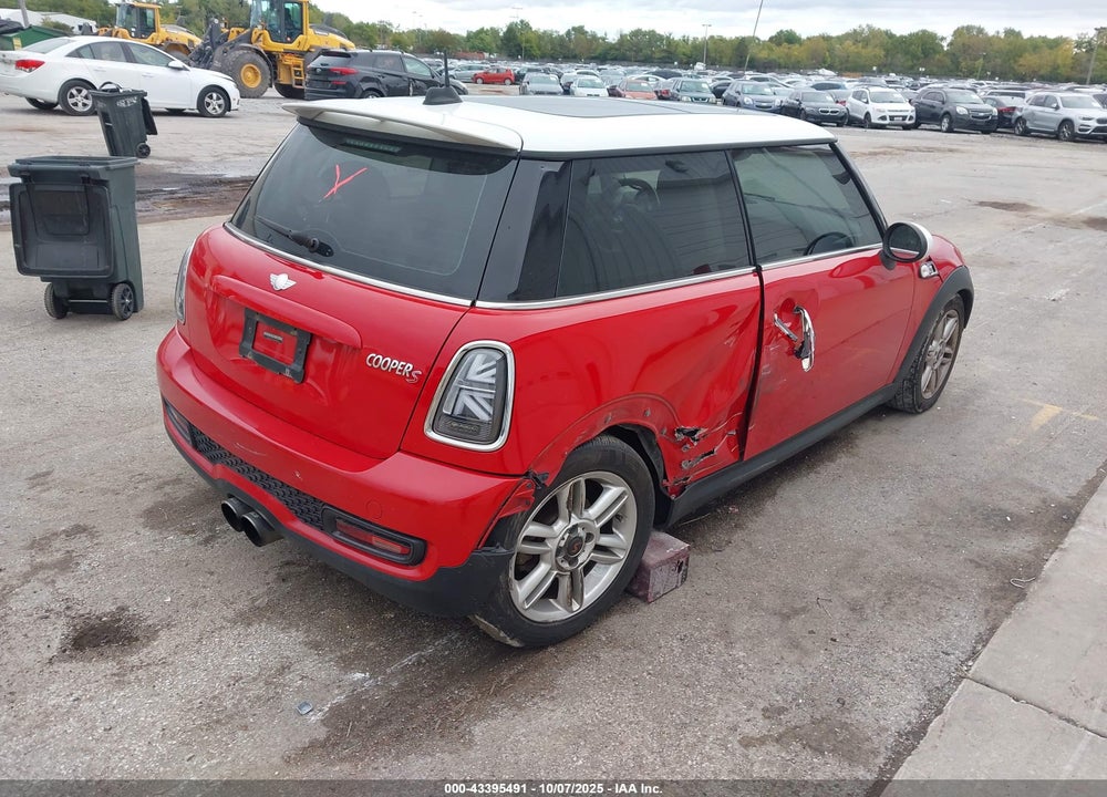 2012 MINI COOPER VIN: WMWSV3C53CTY18194
