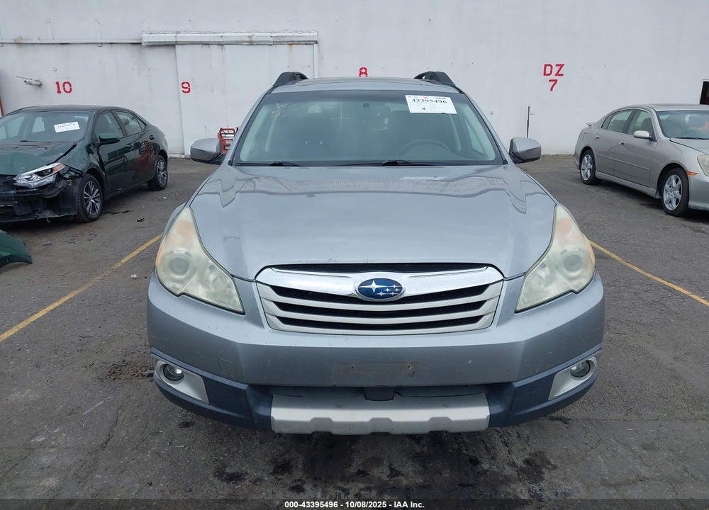 2011 SUBARU OUTBACK 2.5I LIMITED VIN: 4S4BRBLC8B3383327