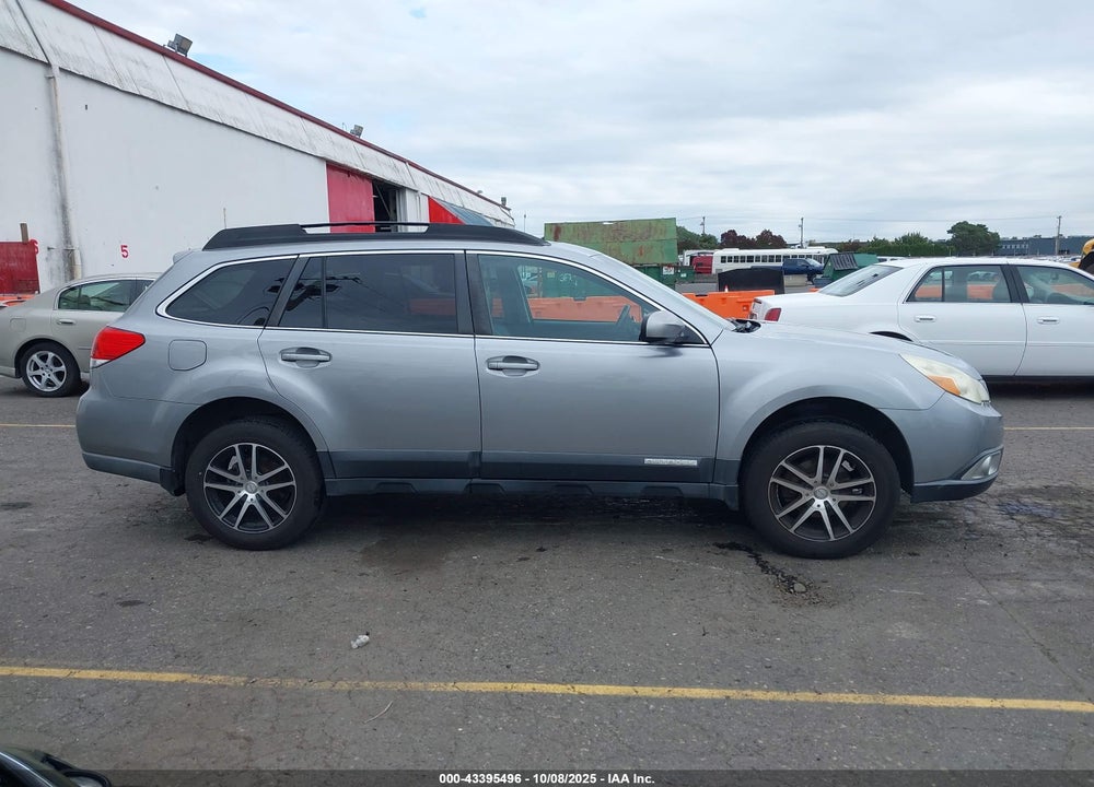 2011 SUBARU OUTBACK 2.5I LIMITED VIN: 4S4BRBLC8B3383327