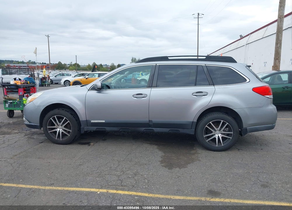 2011 SUBARU OUTBACK 2.5I LIMITED VIN: 4S4BRBLC8B3383327