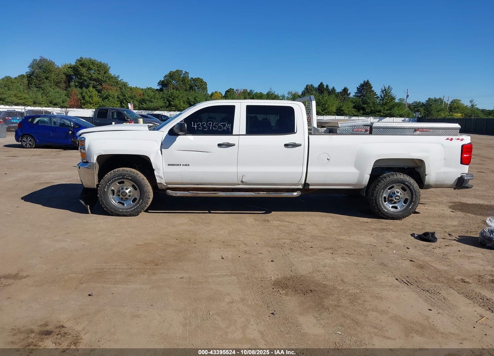 2018 CHEVROLET SILVERADO 2500HD WT VIN: 1GC1KUEG9JF267616