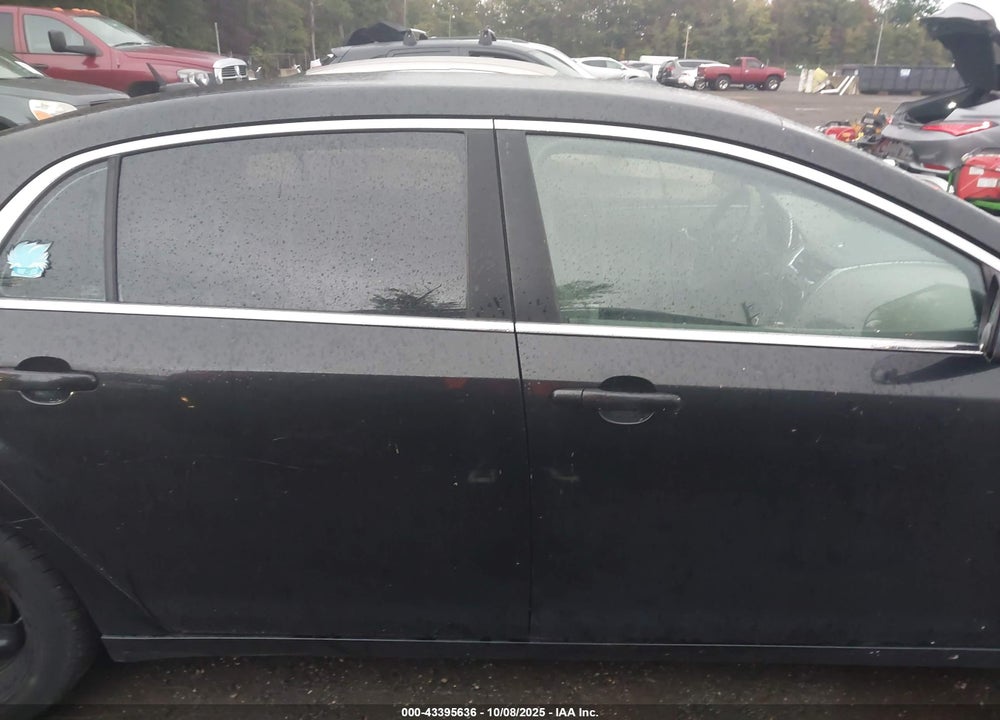 2010 CHEVROLET MALIBU VIN: 1G1ZB5EBXAF111106