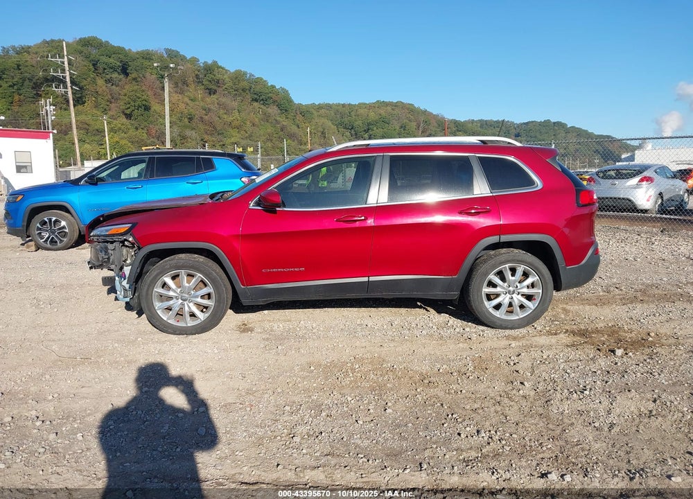 2017 JEEP CHEROKEE VIN: 1C4PJMDB5HW581874