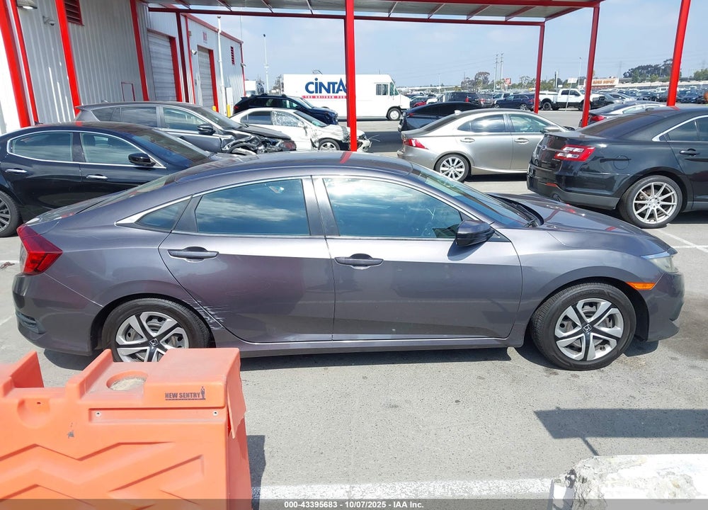 2018 HONDA CIVIC LX VIN: 2HGFC2F58JH547984