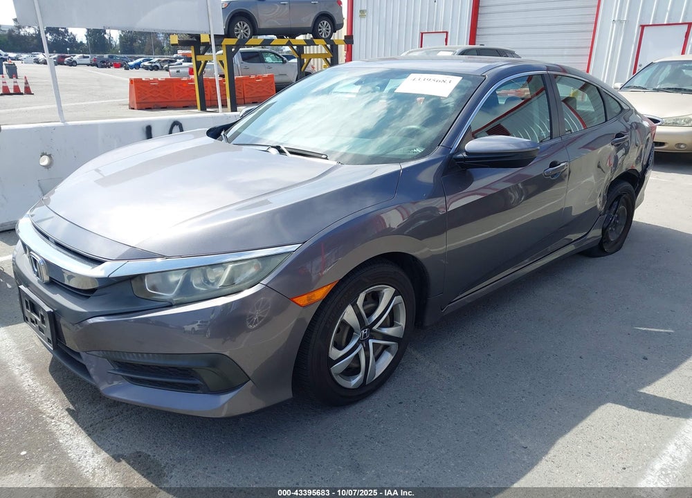 2018 HONDA CIVIC LX VIN: 2HGFC2F58JH547984