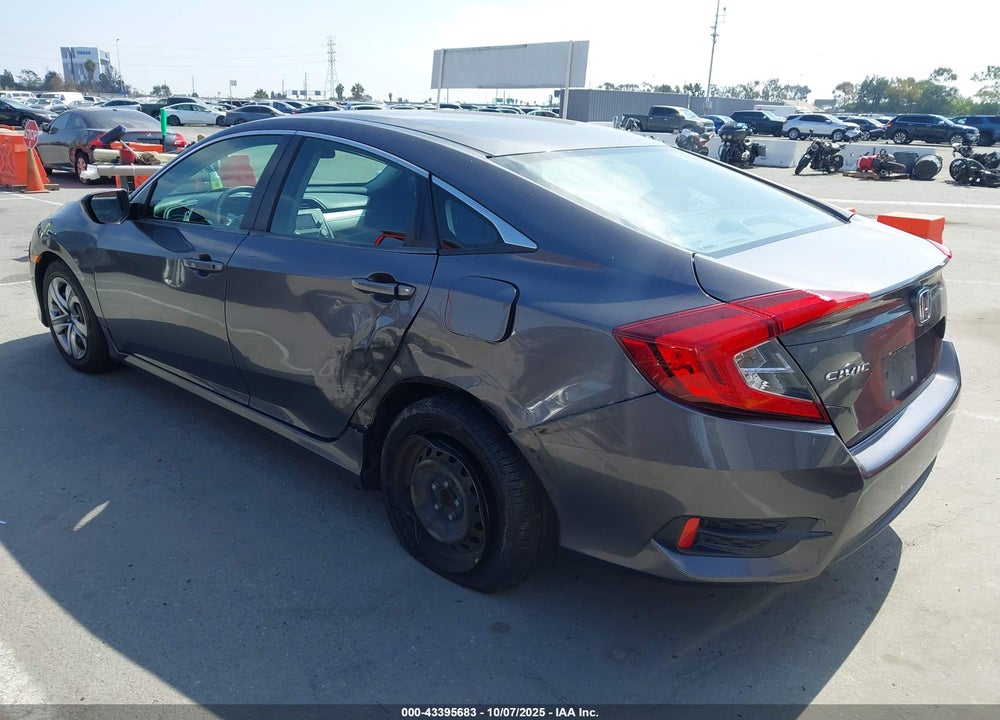 2018 HONDA CIVIC LX VIN: 2HGFC2F58JH547984