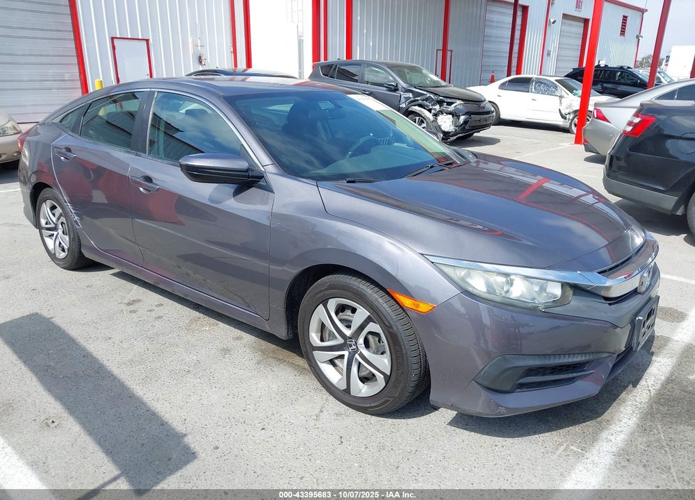 2018 HONDA CIVIC LX VIN: 2HGFC2F58JH547984