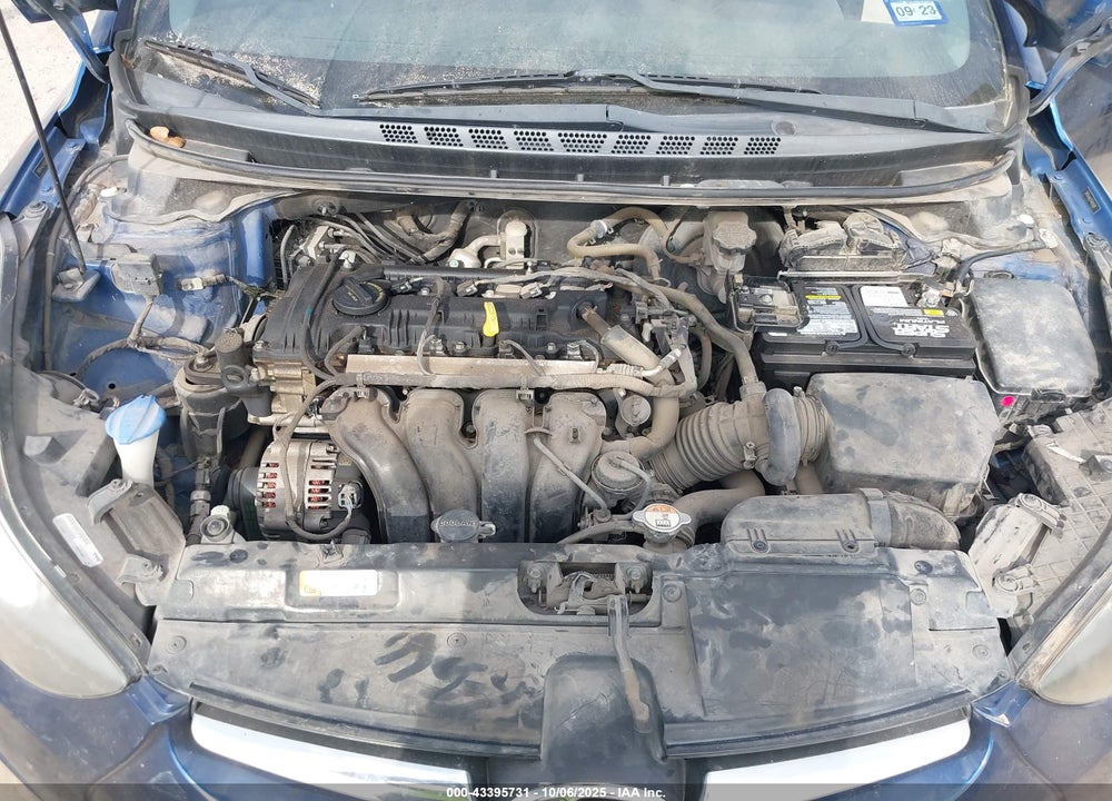 2015 HYUNDAI ELANTRA VIN: 5NPDH4AE1FH651001