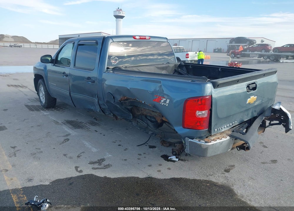 2013 CHEVROLET SILVERADO 1500 VIN: 3GCPKSE75DG117858