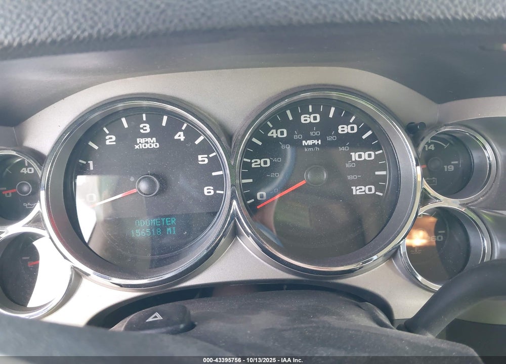 2013 CHEVROLET SILVERADO 1500 VIN: 3GCPKSE75DG117858