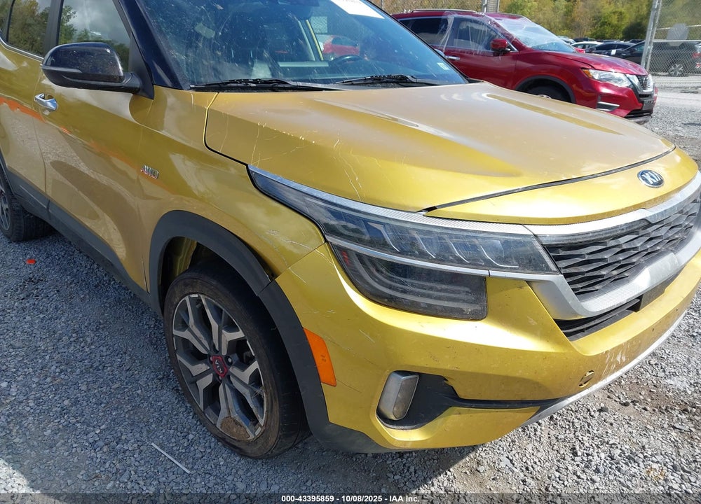 2021 KIA SELTOS VIN: KNDETCA28M7208879