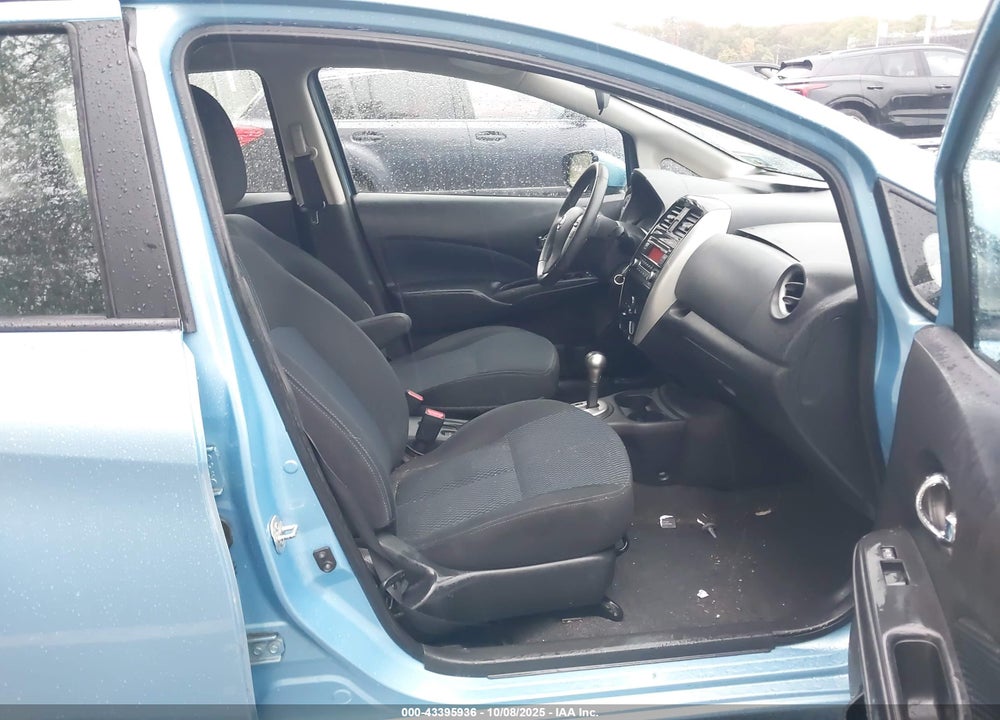 2015 NISSAN VERSA NOTE VIN: 3N1CE2CP0FL375100
