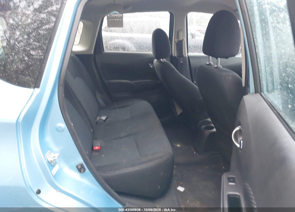 2015 NISSAN VERSA NOTE VIN: 3N1CE2CP0FL375100