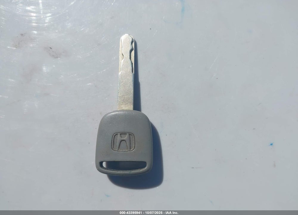 2004 HONDA CIVIC VIN: 2HGES26744H537604