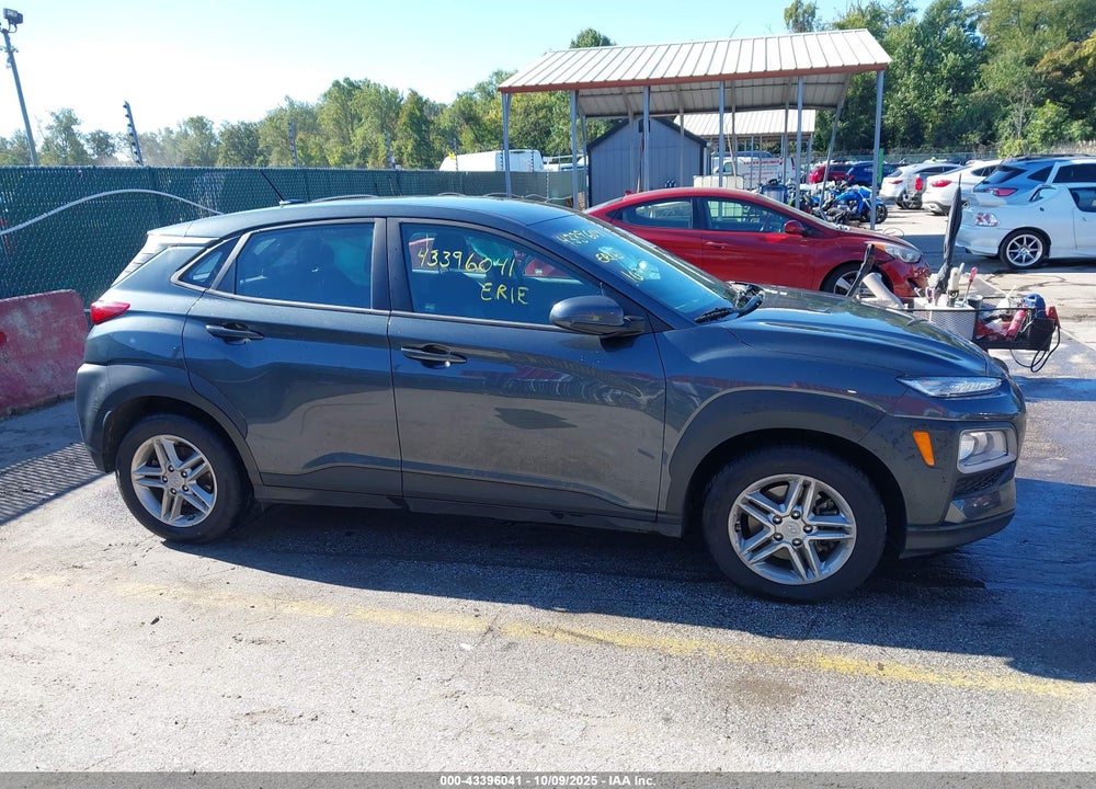 2021 HYUNDAI KONA SE VIN: KM8K1CAA5MU660768