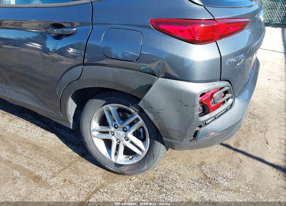 2021 HYUNDAI KONA SE VIN: KM8K1CAA5MU660768