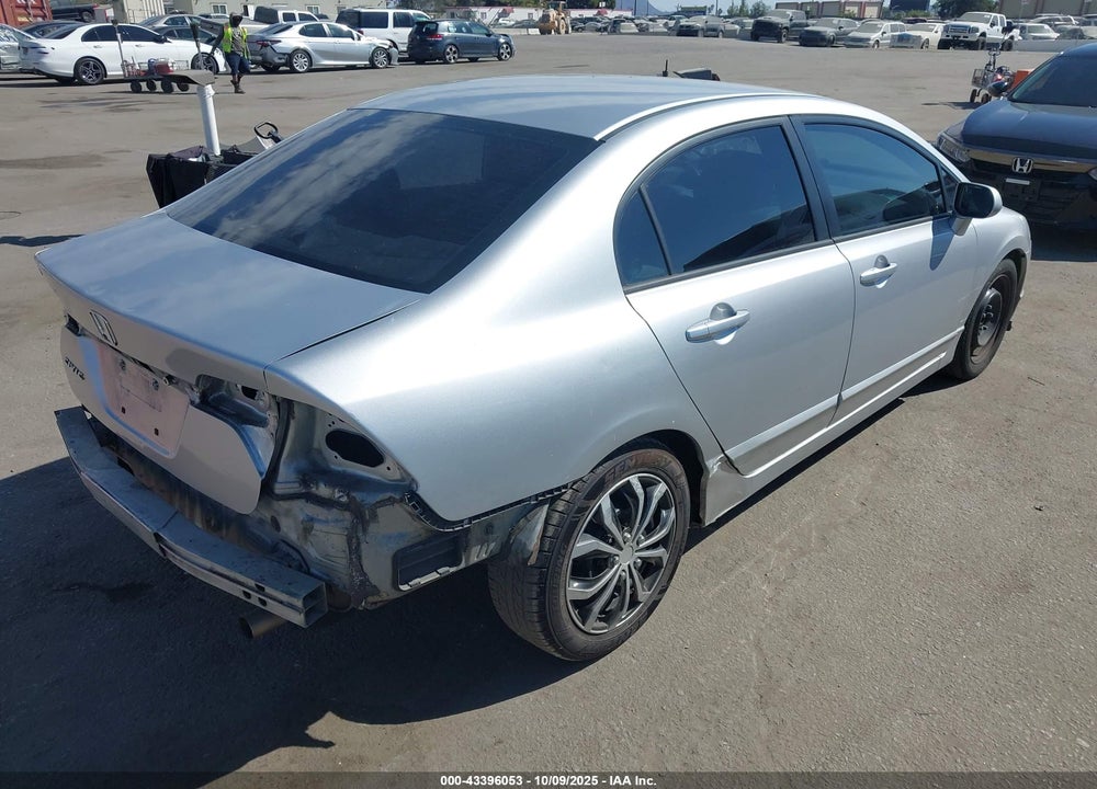 2007 HONDA CIVIC LX VIN: 1HGFA16557L007052