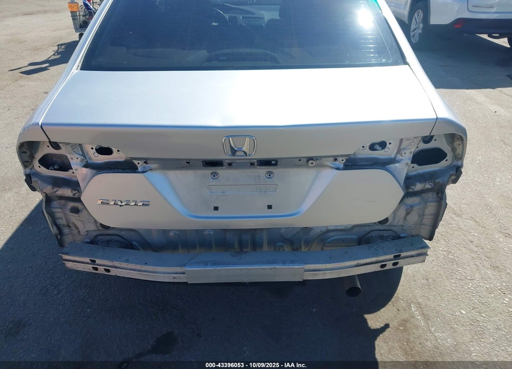 2007 HONDA CIVIC LX VIN: 1HGFA16557L007052