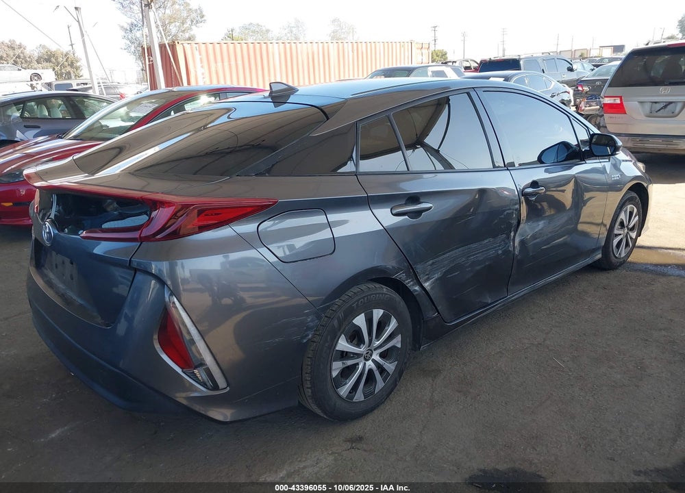 2018 TOYOTA PRIUS PRIME VIN: JTDKARFPXJ3104221