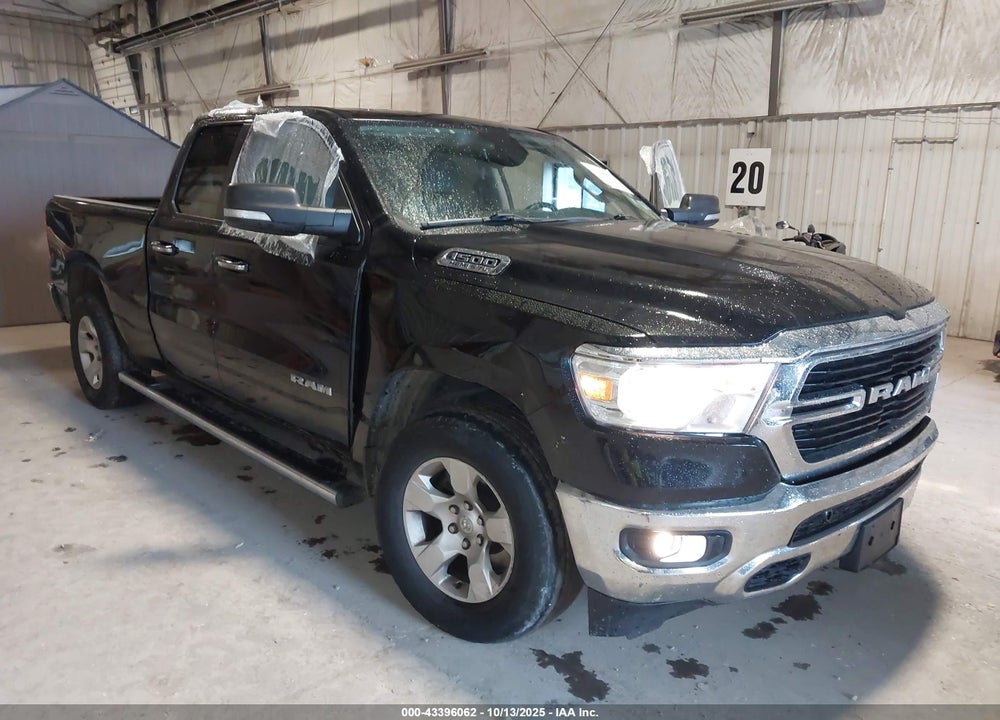 2020 HORN RAM 1500 BIG   4X4 6'4 BOX VIN: 1C6SRFBT5LN145803