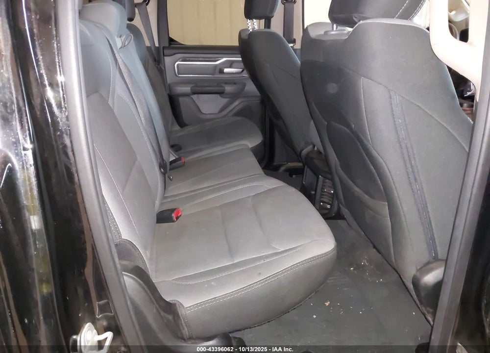 2020 HORN RAM 1500 BIG   4X4 6'4 BOX VIN: 1C6SRFBT5LN145803