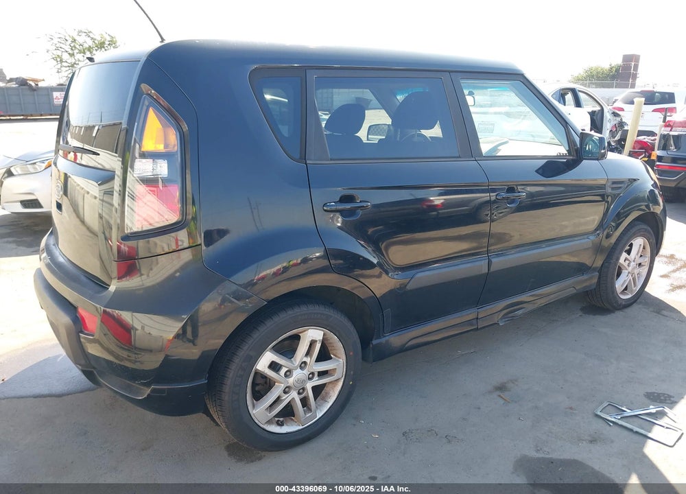 2011 KIA SOUL VIN: KNDJT2A22B7283339