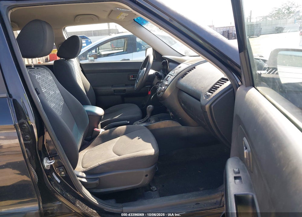 2011 KIA SOUL VIN: KNDJT2A22B7283339