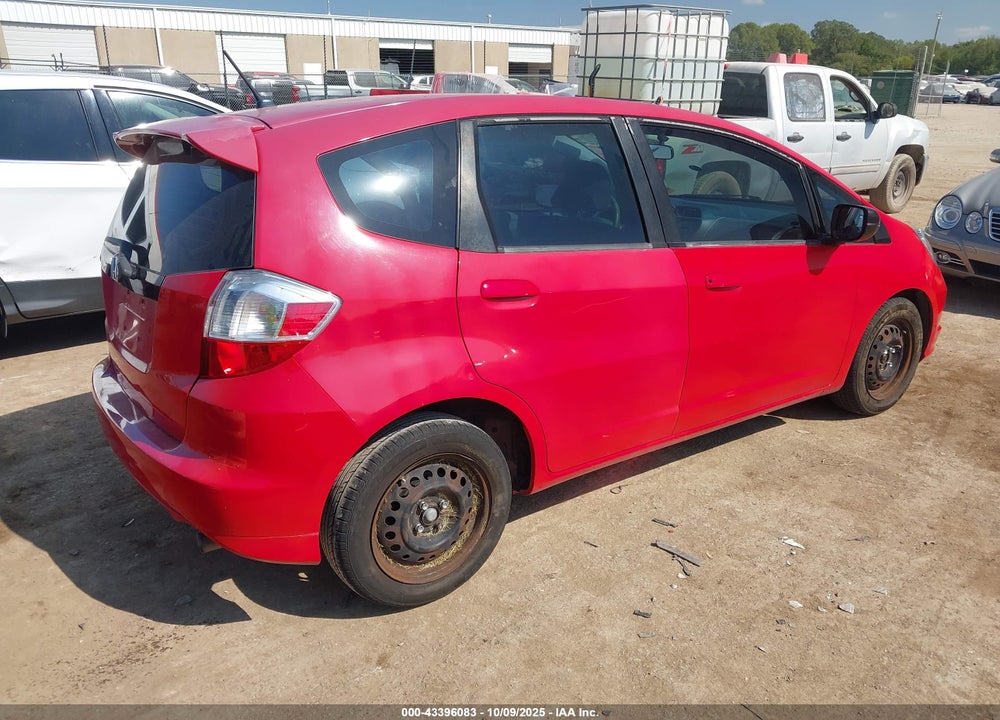 2009 HONDA FIT VIN: JHMGE882X9S014265