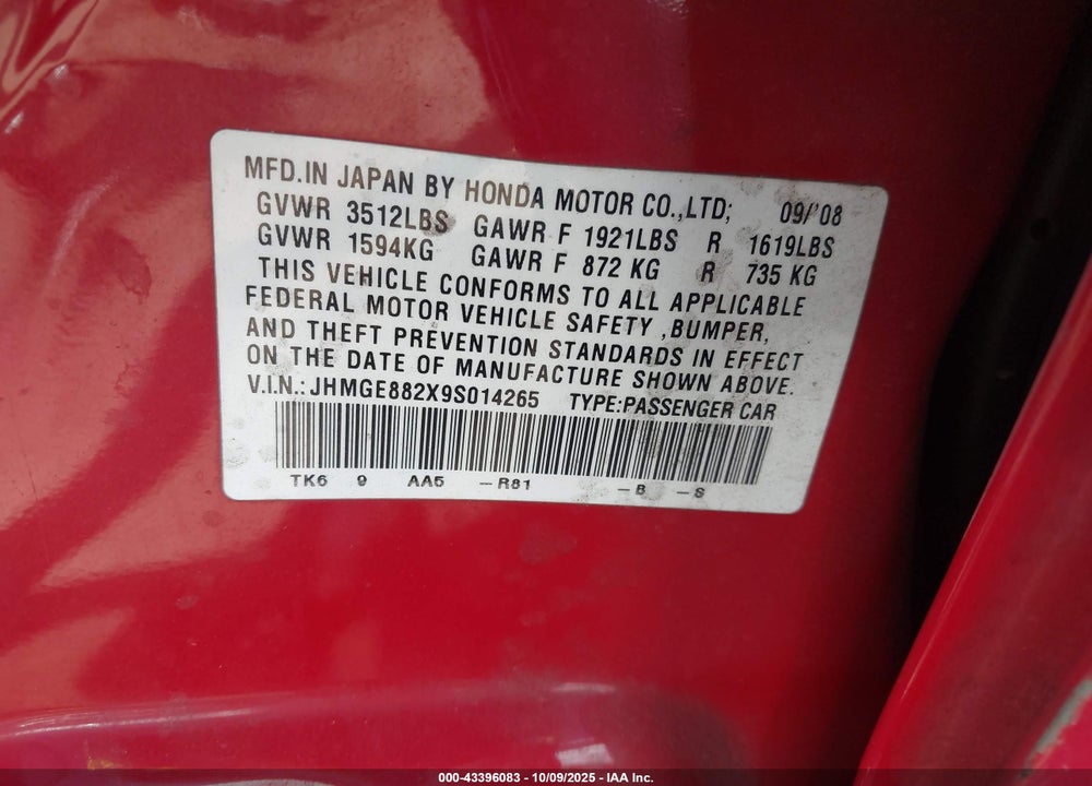 2009 HONDA FIT VIN: JHMGE882X9S014265