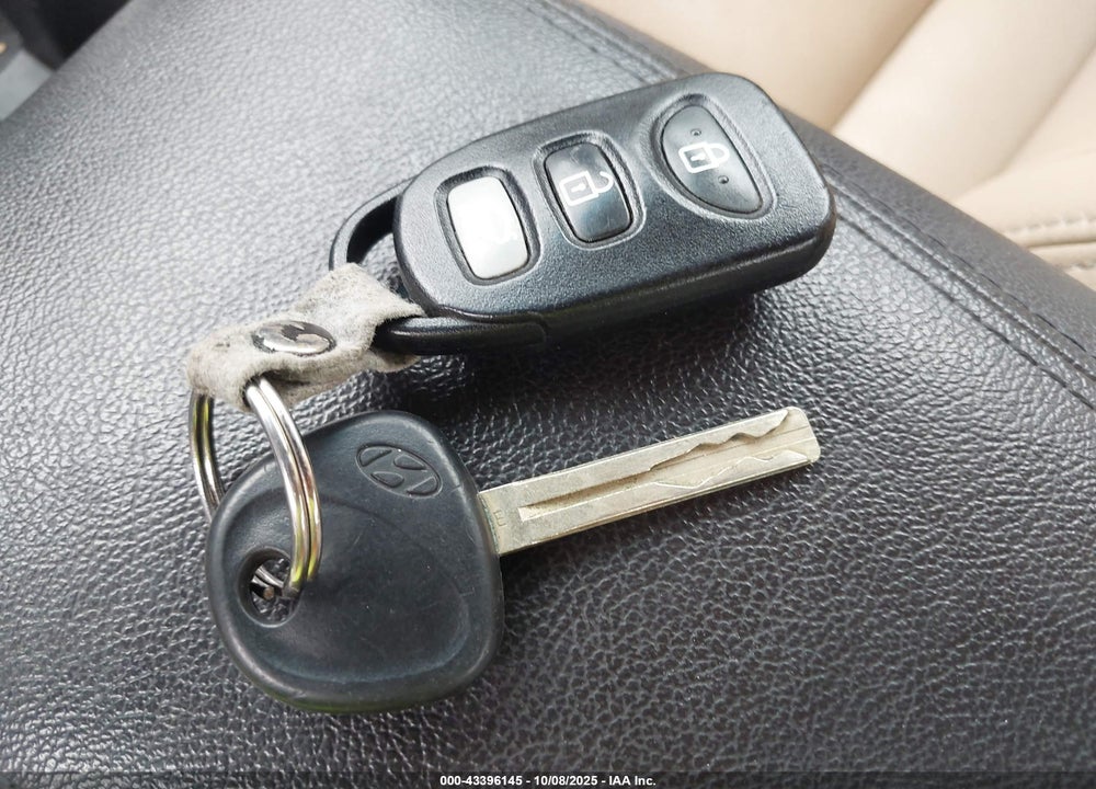 2011 HYUNDAI SONATA GLS VIN: 5NPEB4ACXBH153278